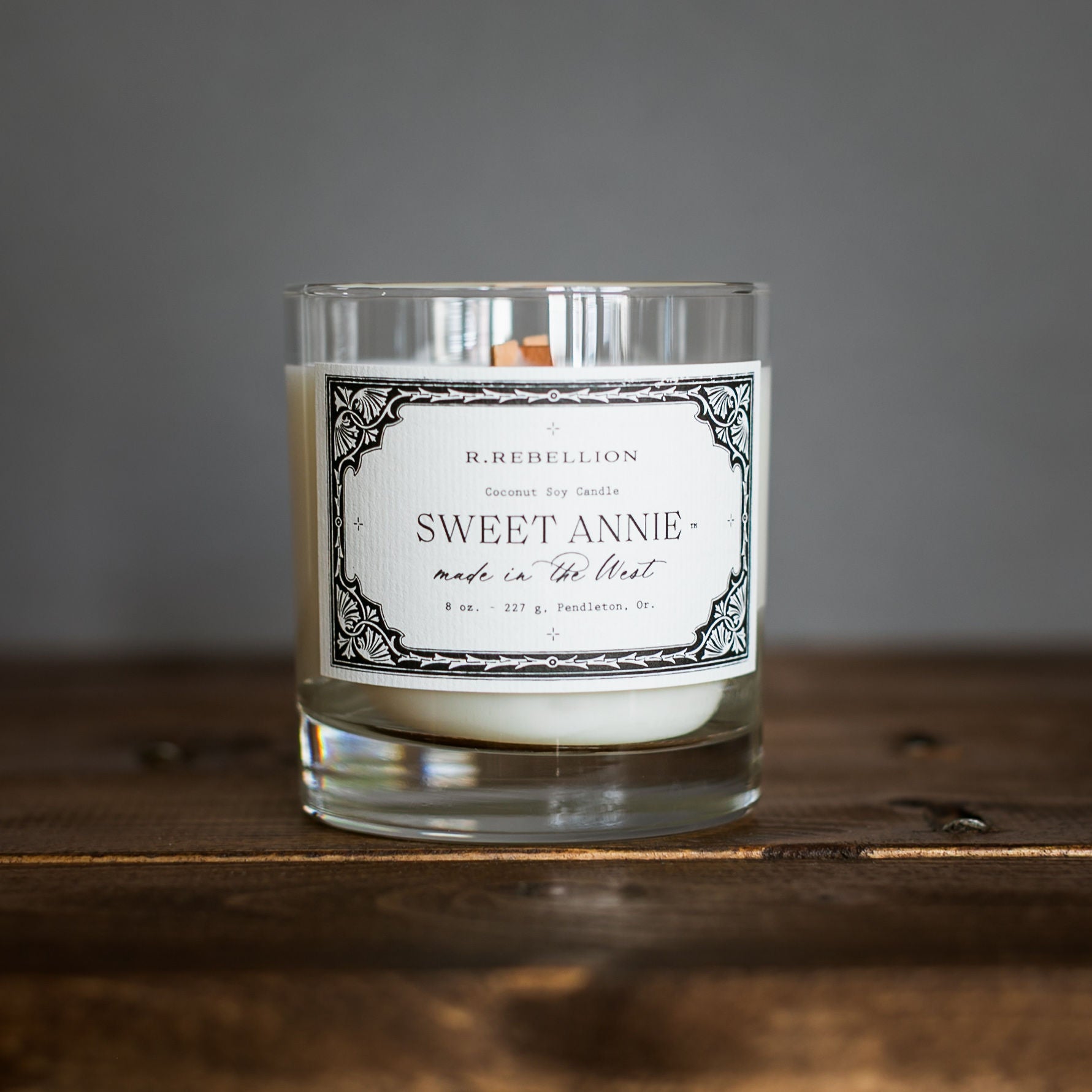 Sweet Annie Candle 8 oz.