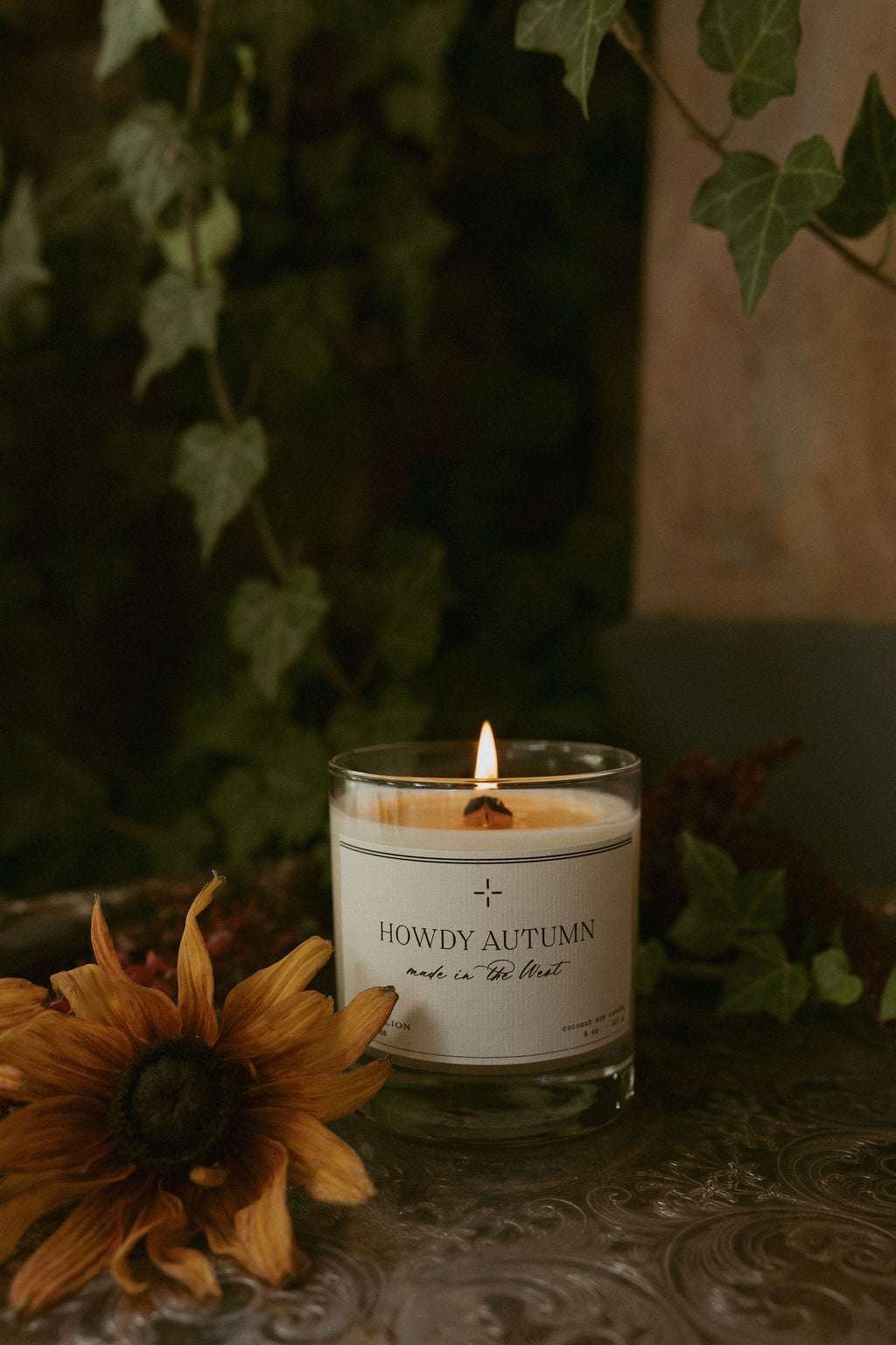 Howdy Autumn Candle 8 oz.